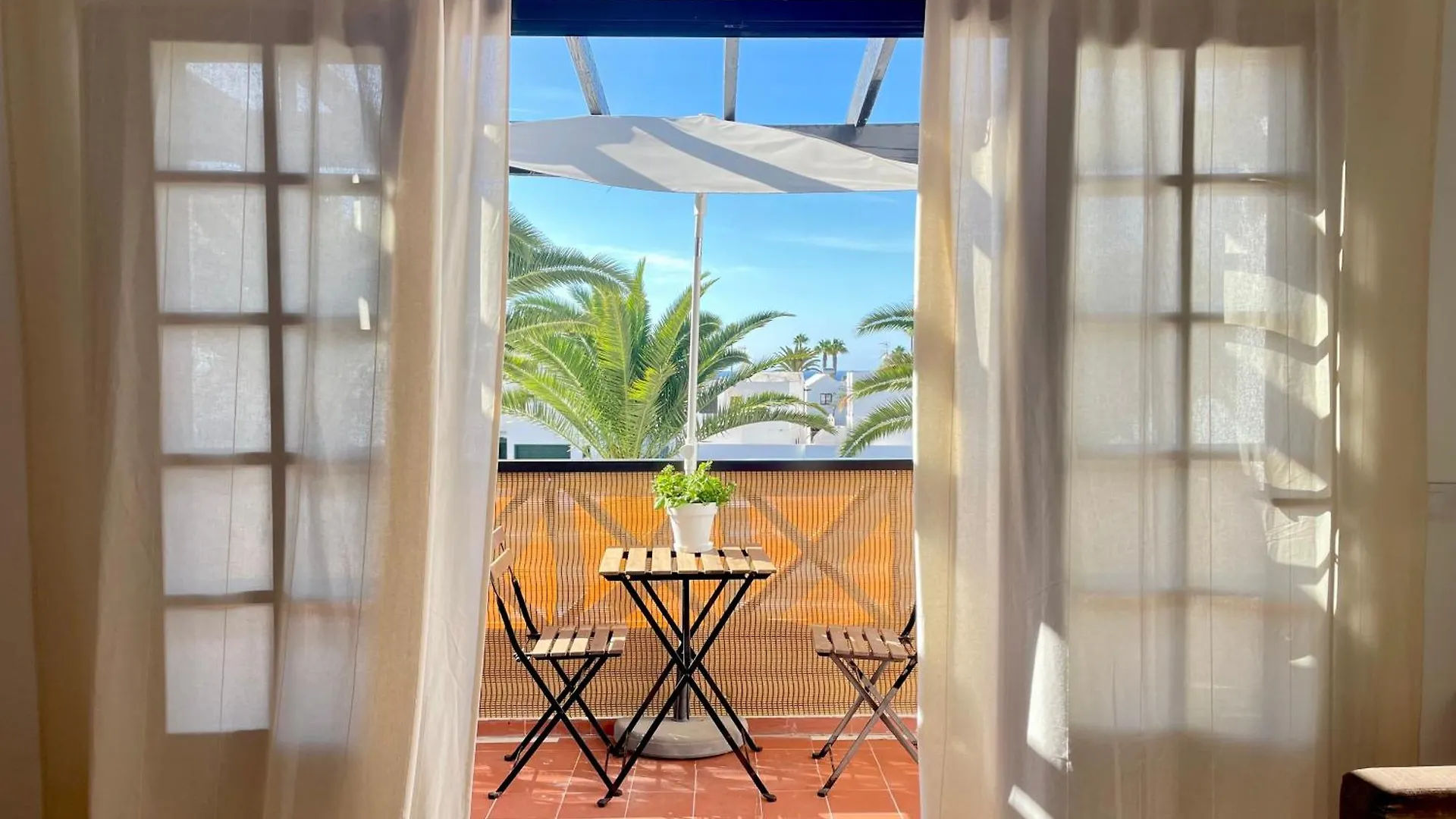 Encanto Del Mar, Shared Pool Puerto del Carmen